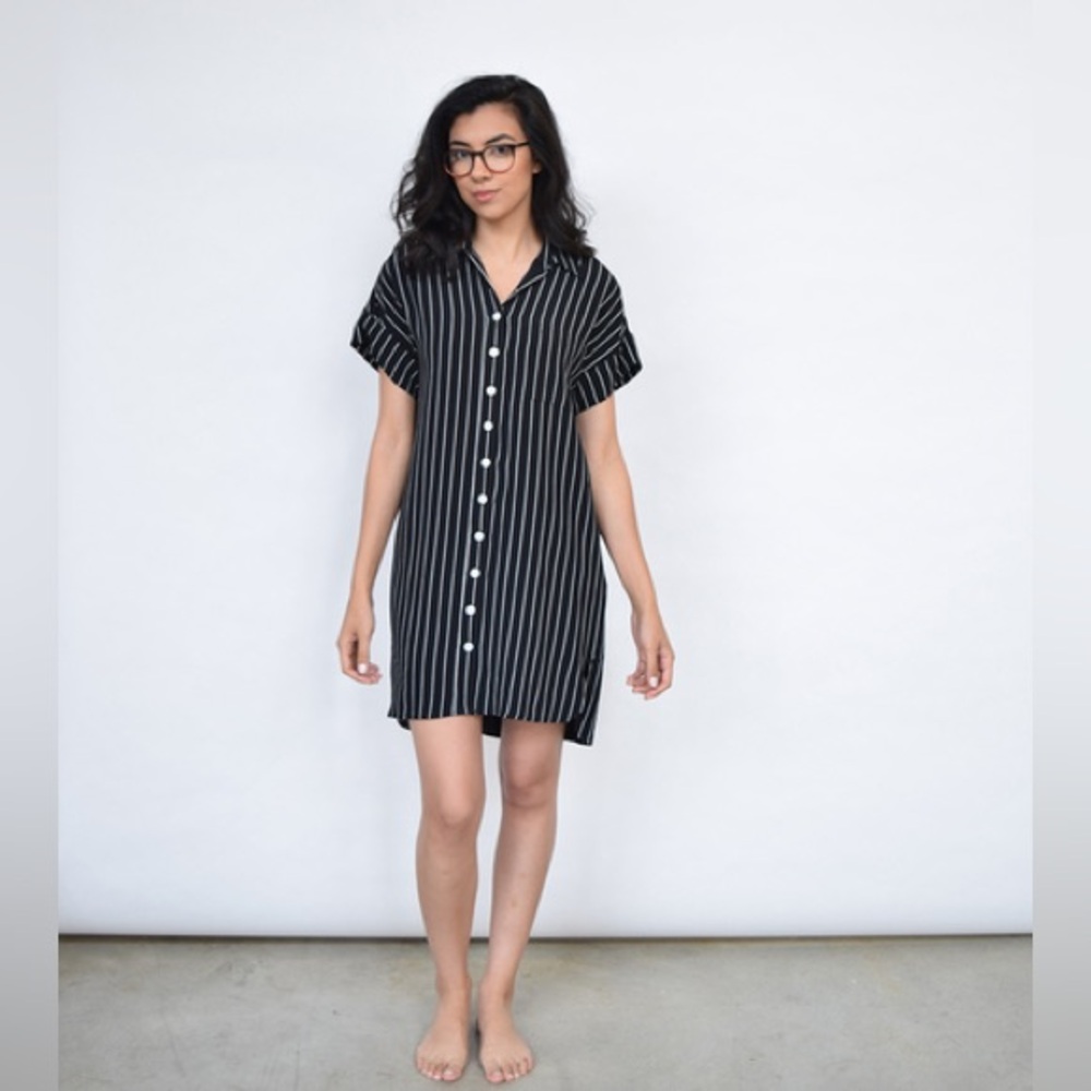 FIFTEEN TWENTY black white pinstriped shirt dress Small